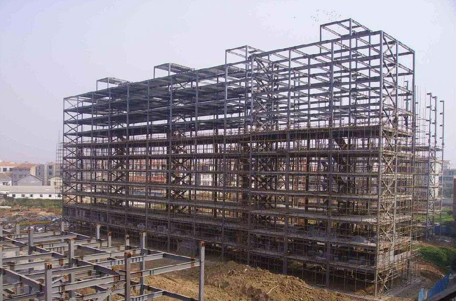 呼伦贝尔高层钢结构的支撑布置与构造应该符合哪些要求